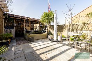 Photo 18- click for photo gallery